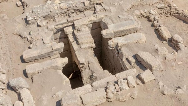 الكشف عن نظام مائي متكامل وبقايا مسجد مملوكي بمحيط قلعة صلاح الدين الأيوبي