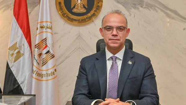 الاستثمار: 300 شركة مصرية تدعم صناعة السيارات.. وارتفاع مساهمة القطاع الخاص إلى57%