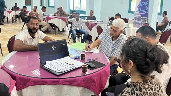 قنا..إجراء مقابلات توظيف للشباب بالتعاون مع شركة لصناعة السيارات