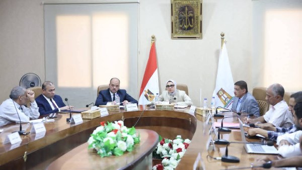 بعد مد المهلة الأخيرة.. اجتماع عاجل لمحافظ الوادي الجديد لمتابعة تقنين الأراضي