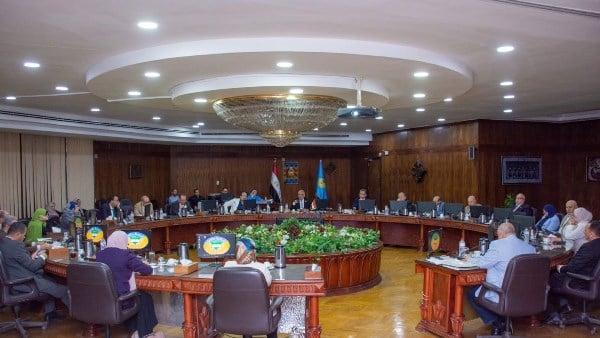 ترقية أستاذين و8 أساتذة مساعدين بهيئة التدريس في جامعة طنطا