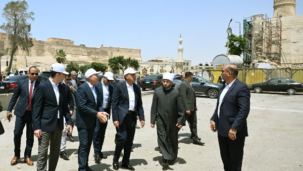 مدبولي يوجه بوضع تصور متكامل يظهر القيمة الحضارية والتاريخية لمنطقة السيدة عائشة