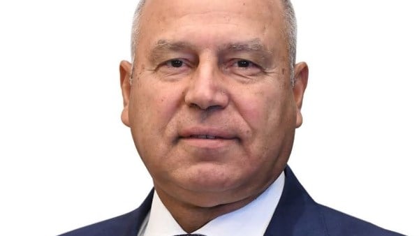 النقل تطلق مبادرة “فني واع.. لأسطول آمن” وتدعو الشركات والهيئات إلى الاستفادة من البرنامج المجاني