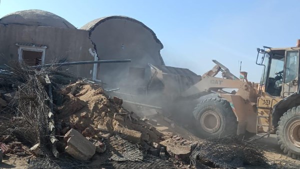 طلب إحاطة لتعديل اشتراطات البناء وحسم ملف القواعد والسملات والأسوار
