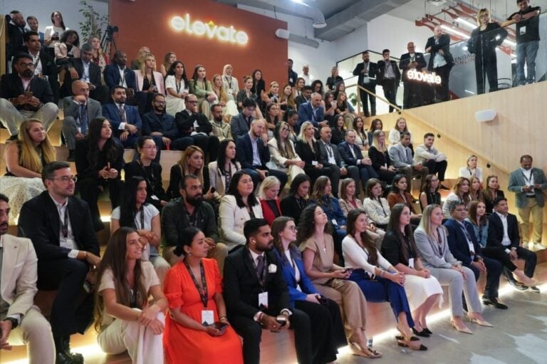 قمة «إيليفيت ورلد»: مرونة القطاع السياحي في الإمارات ترسخ قدرته على مواصلة الانتعاش