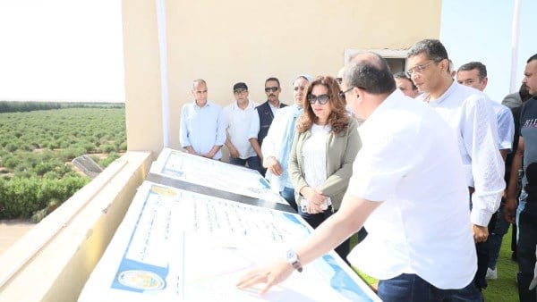 وزيرة التنمية المحلية : مشروع الجوجوبا بالغردقة نموذج رائد للاقتصاد الأخضر