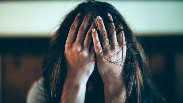 جريمة في غرف النوم.. إحالة سارق للجنايات هتك عرض فتاة داخل مسكنها بأكتوبر