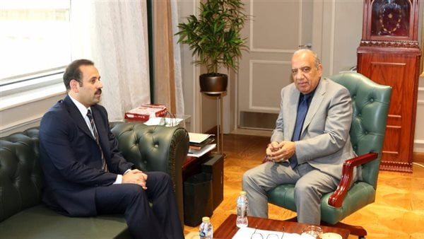 وزير الكهرباء ومدير جهاز مستقبل مصر يبحثان التعاون لتنفيذ مشروعات طاقة شمسية وبطاريات تخزين الطاقة