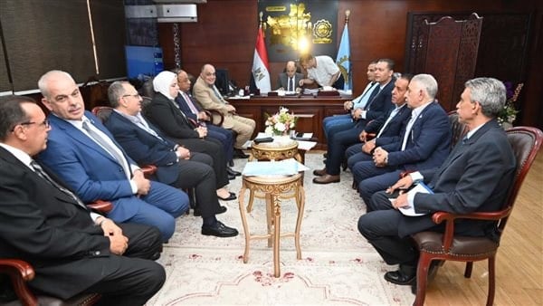 محافظ الغربية: التعاون المستمر مع النواب قناة مهمة لنقل احتياجات المواطن ومتابعة تنفيذها