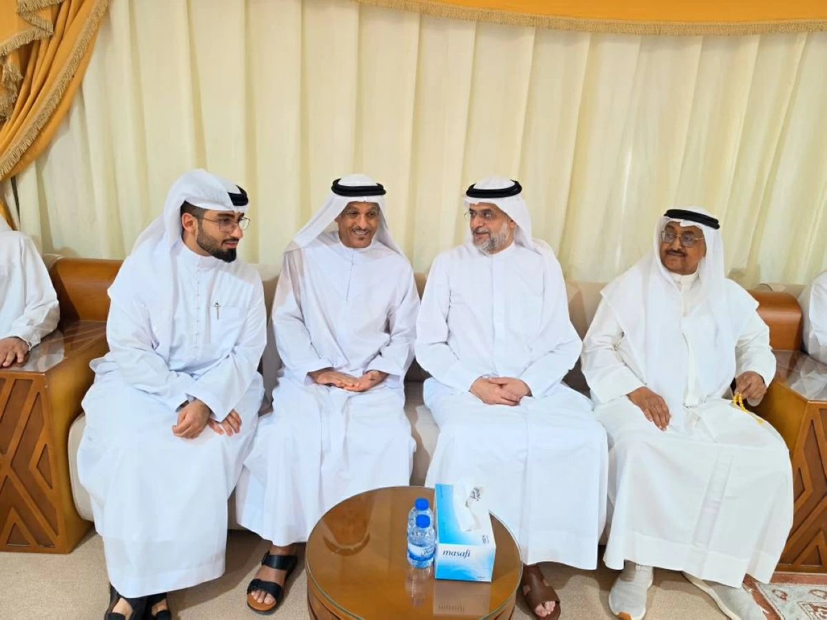 ولي عهد الشارقة والشيوخ يعزون بوفاة عبدالرحمن المطوع