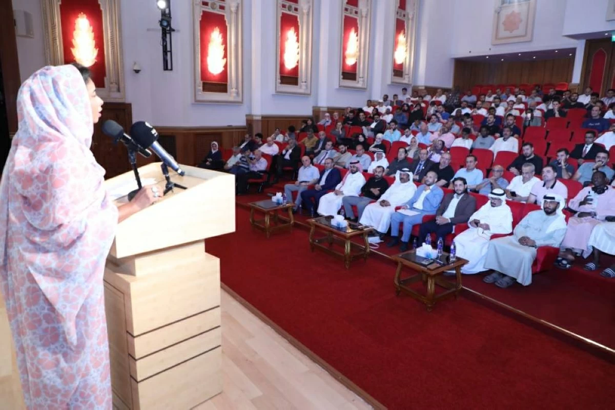 قصائد على أبجدية العشق في بيت الشعر