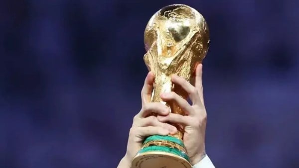عنصرية ونزع الكرامة.. كيف عاملت أمريكا المنتخبات المشاركة في مونديال 2026؟