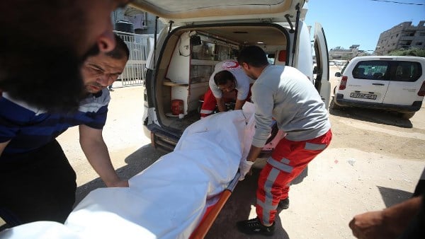 غزة تحت النار.. 10 شهداء خلال يوم وقصف يستهدف منازل وخيام نازحين بالقطاع