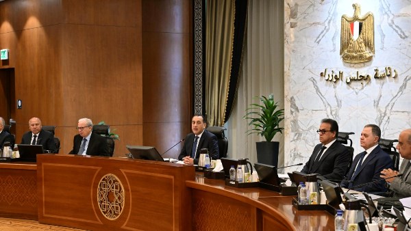 مدبولي: الغموض لا يزال يكتنف المشهد الإقليمي والتوترات تؤثر على أسعار النفط وسلاسل الإمداد