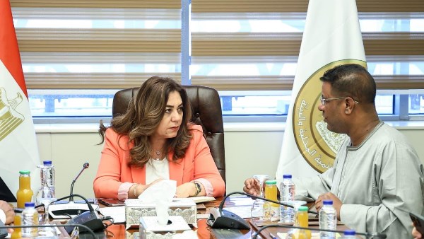 نائب يطالب وزيرة التنمية المحلية بسرعة البت في طلبات التصالح وتحديث الأحوزة العمرانية