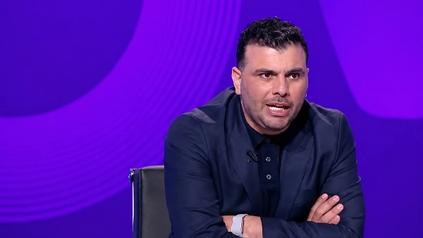 متعب يكشف عن سر حب جماهير الأهلي له