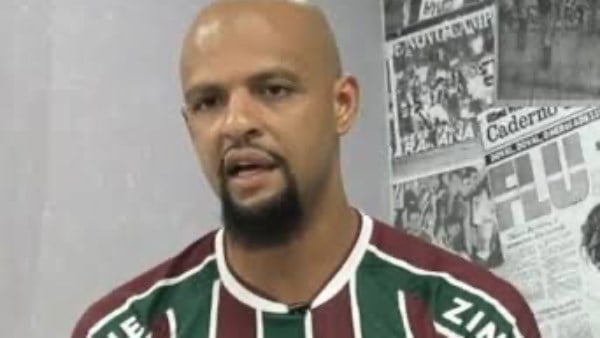 فيليبي ميلو: منتخب مصر يملك لاعبين كبارًا.. وأتمنى رؤية محمد صلاح بالدوري البرازيلي