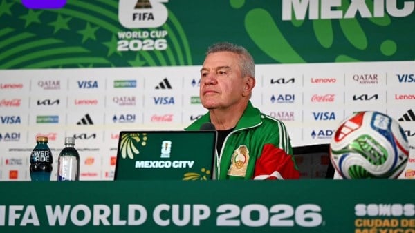 مدرب المكسيك: نحترم جنوب أفريقيا وندخل البطولة بطموح كبير وروح العائلة