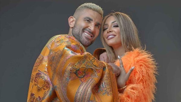 بعد جدل الانفصال.. أحمد سعد يحسم حقيقة طلاقه من علياء بسيوني
