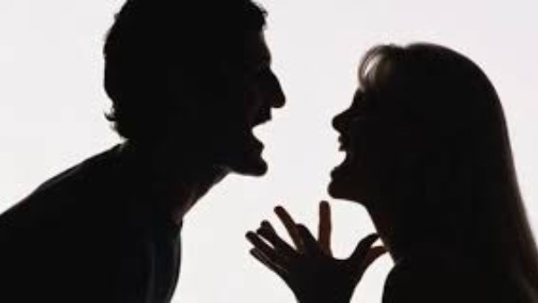 خبيرة علاقات أسرية تحذر: الزواج المبني على المظاهر وهم والانبهار الزائف يقود للانفصال المبكر