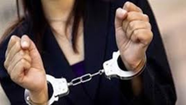 قرار من جهات التحقيق بشأن سيدة جمت بين زوجين في مدينة نصر