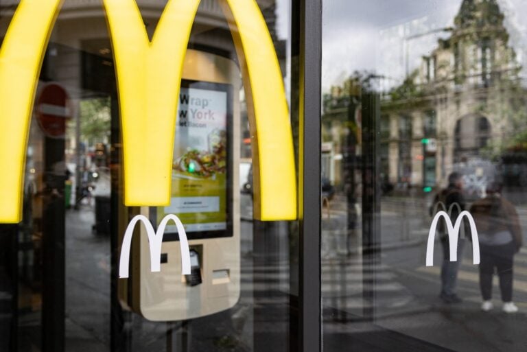 McDonalds to use AI at drive-thrus