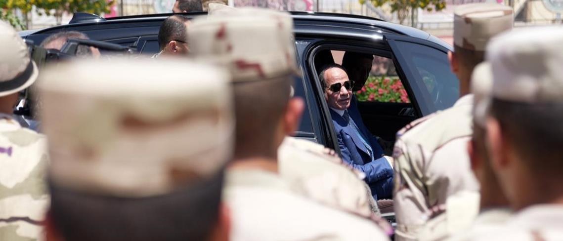 Sisi inspects Strategic Command Headquarters in New Capital