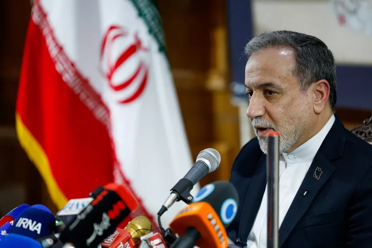 Iran FM Asks Lebanon’s Aoun To Save Country From ‘Real Foe’ After ‘Bargaining Chip’ Comment