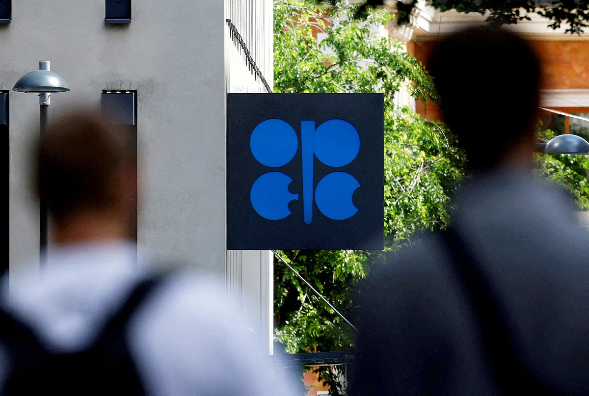 Opec+ Quota Hike Exposes Widening Policy-Reality Gap Amid Hormuz Crisis