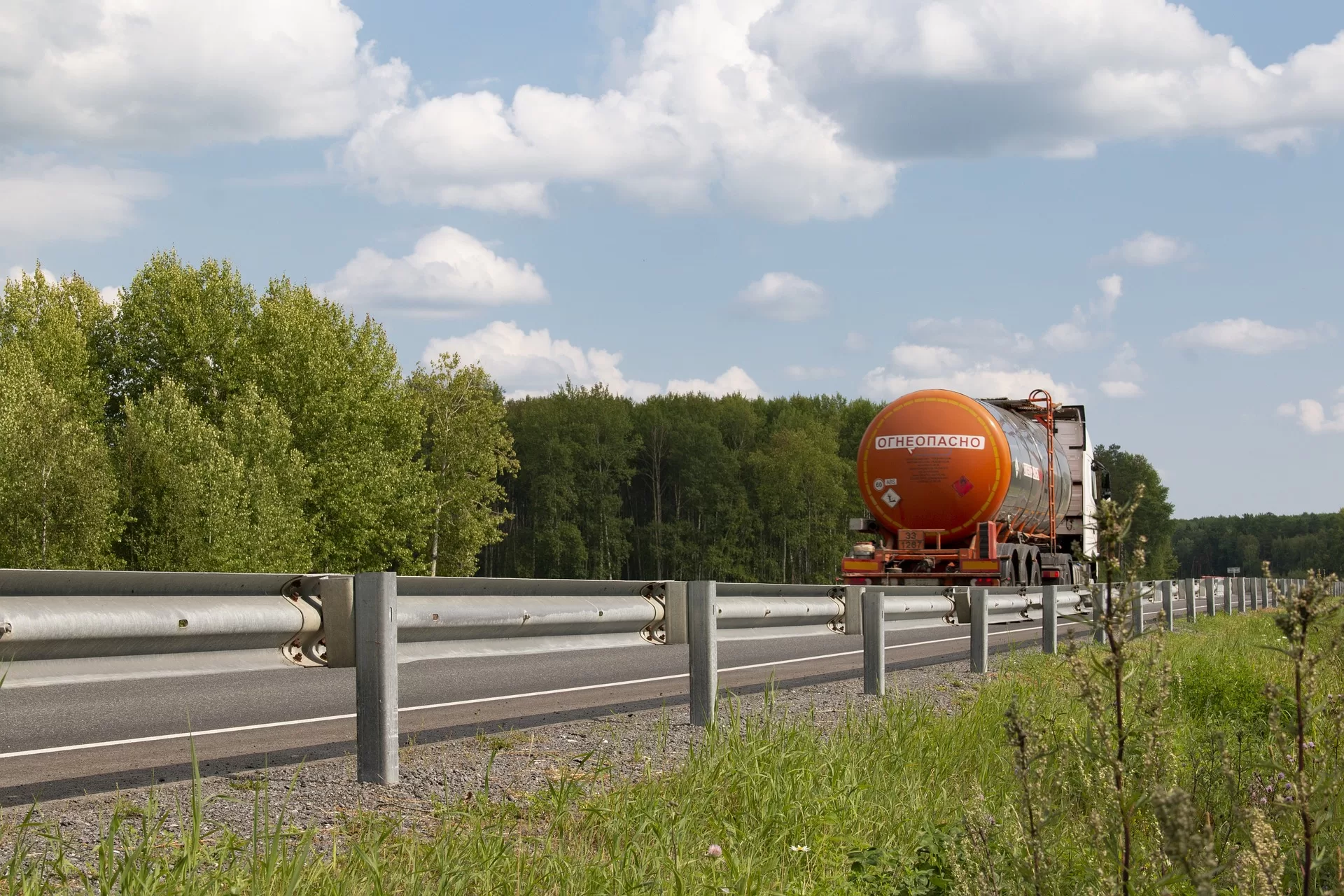 M62 Corridor Hauliers Are Taking 12 to 15 Percent Off Their Fuel Bills With Telematics