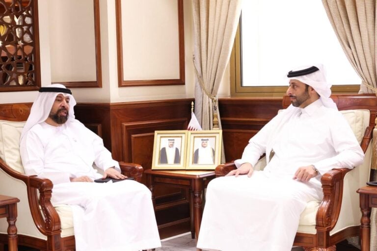Municipality Minister Meets UAE Ambassador