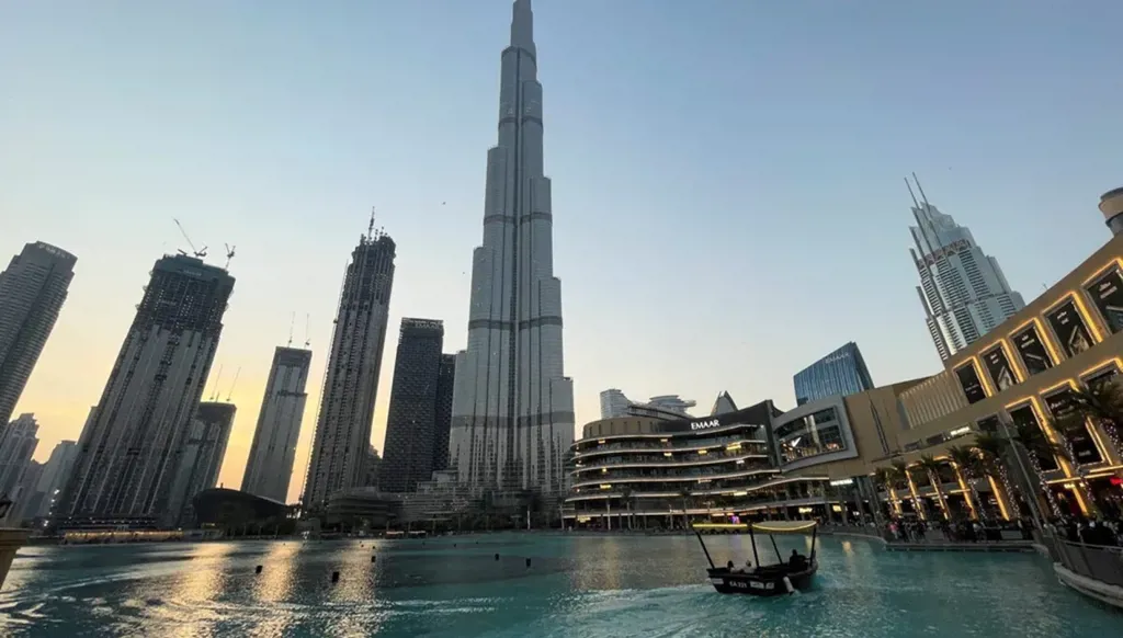 الإمارات تتصدر مؤشراً دولياً للثقة الصحية بدعم من تزايد استخدام الذكاء الاصطناعي