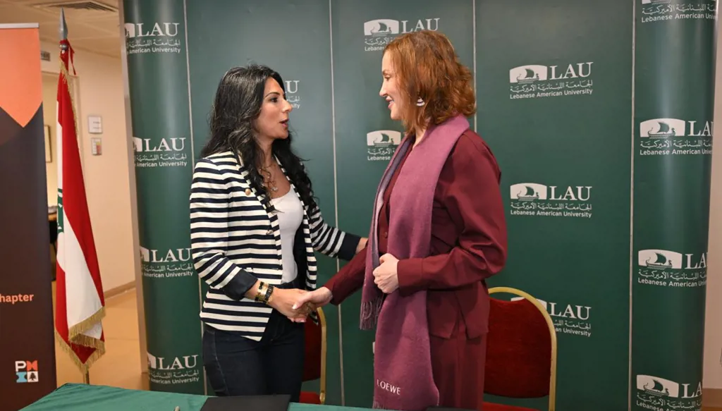 من الجامعة إلى سوق العمل: شراكة بين LAU وPMI لتطوير مهارات المستقبل