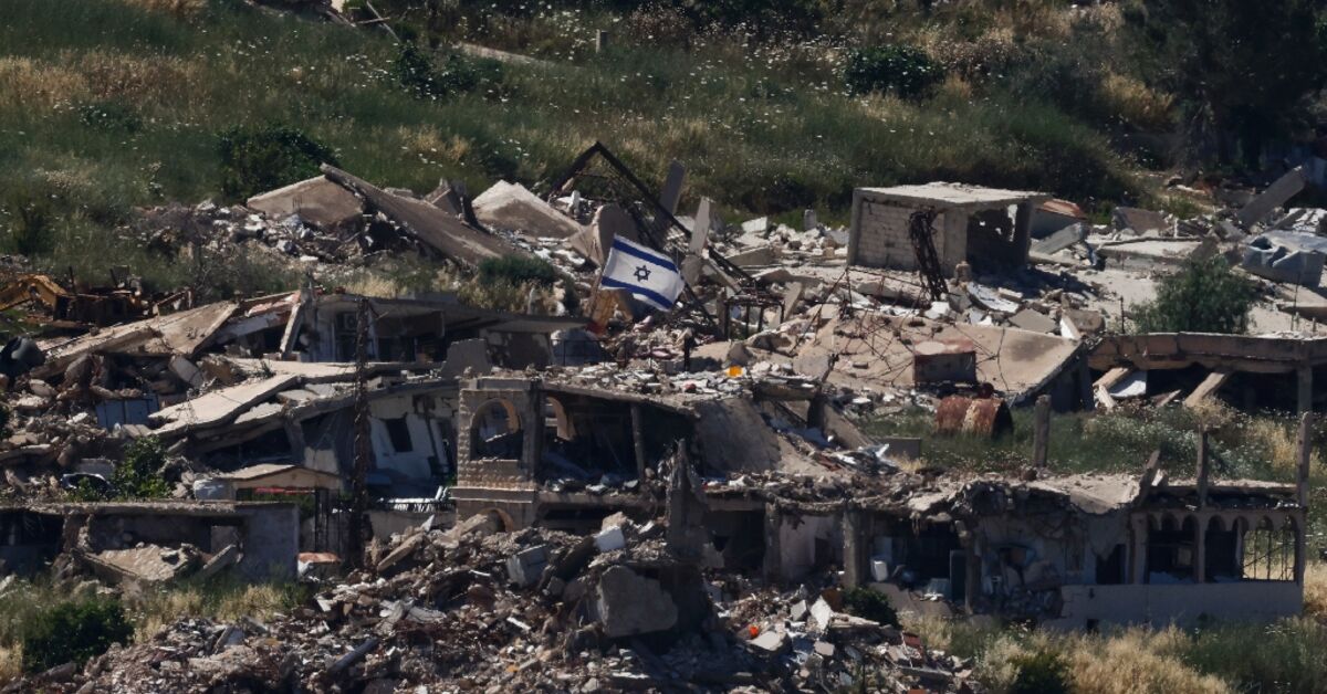 Lebanese leaders rebuke Iran as Israel, Hezbollah trade attacks