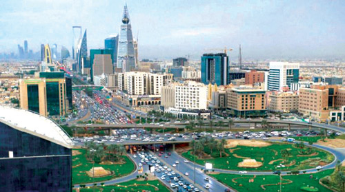 القطاع الخاص غير النفطي في السعودية ينمو بأسرع وتيرة خلال 3 أشهر