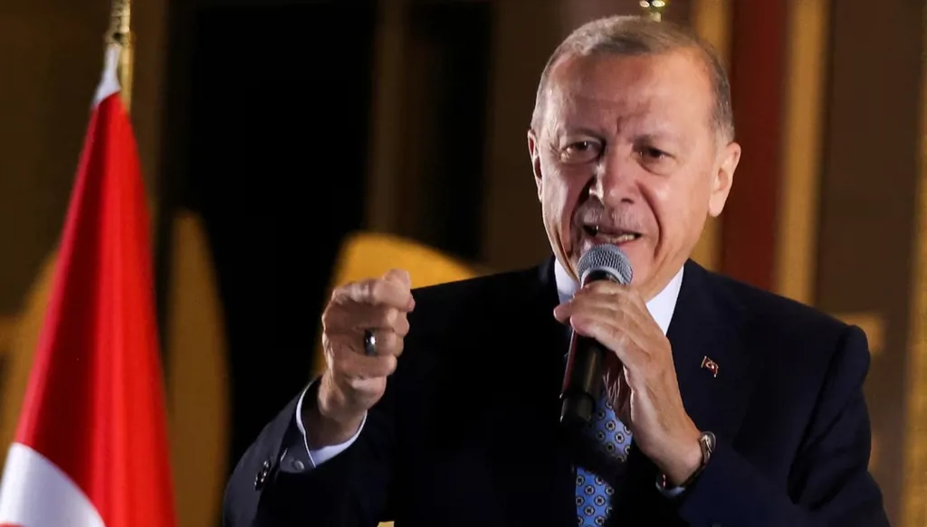 إردوغان يحذّر من “مبادرات خبيثة” تقودها إسرائيل: أمن تركيا يبدأ من بيروت والشام
