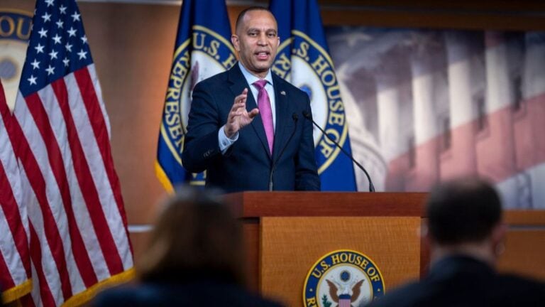 Democratic representatives release joint statement on Lebanon war powers resolution | LIVE BLOG