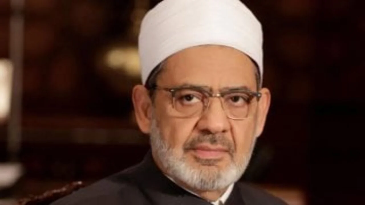 شيخ الأزهر يوجه الشكر لعائلات ضحايا حادث «بنى محمديات» بأبنوب بعد قبولهم العفو
