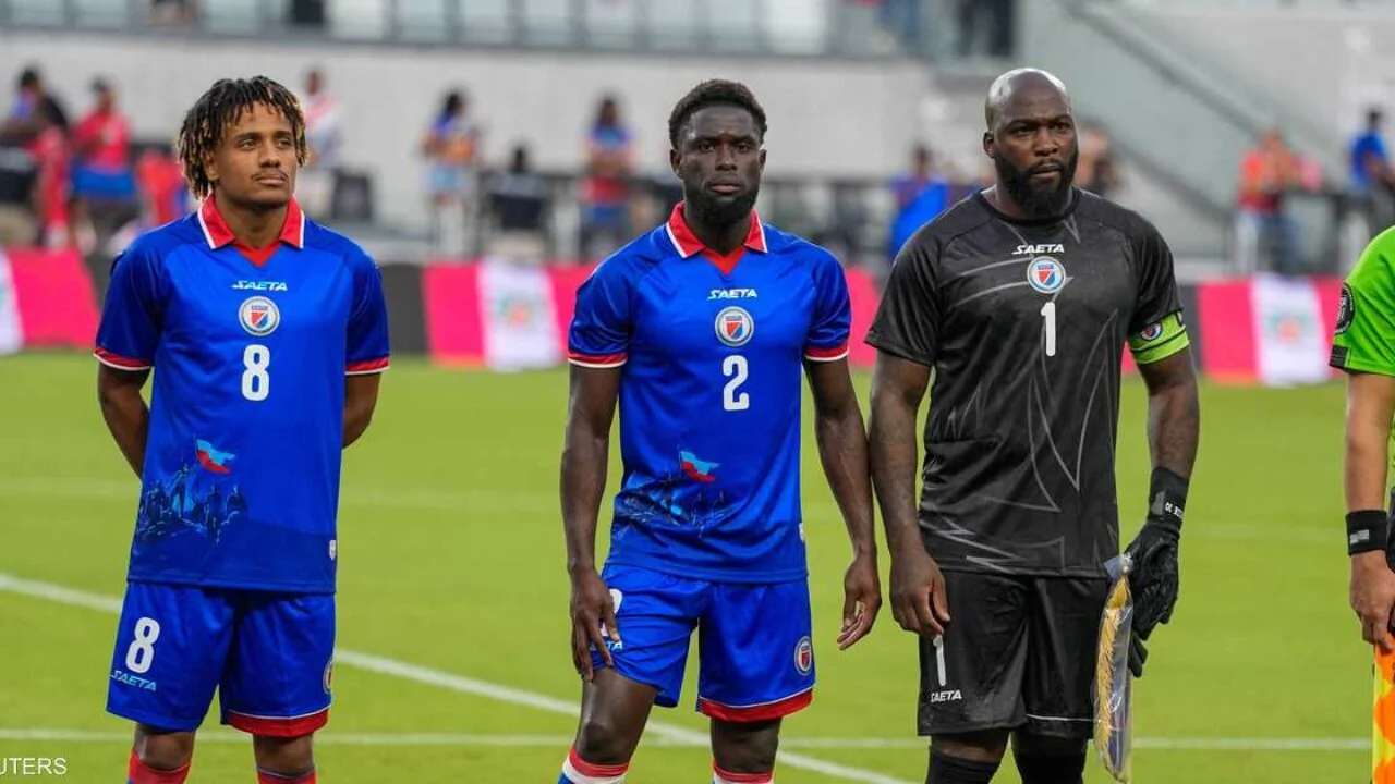 بعد اعتراض الفيفا.. تغييرات على قميص كأس العالم