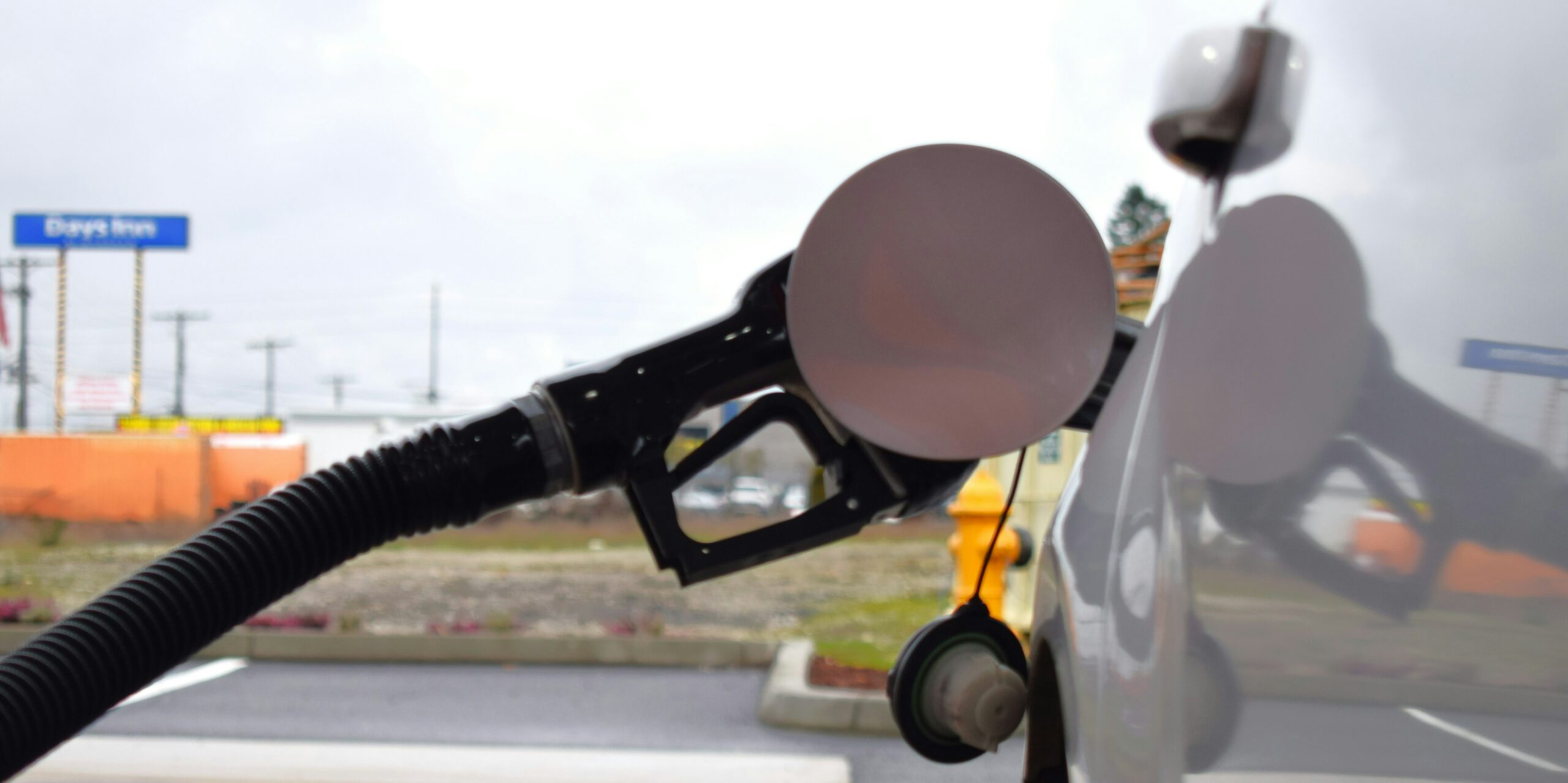 Government denies plans to impose new tax on natural gas consumption
