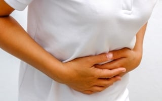 كيف تتخلص من متاعب حُرقة المعدة؟.. عليك بهذه التدابير المهمة