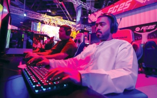 «جيم إكسبو».. دبي تحتفي بمطوري الألعاب الإماراتيين والمقيمين