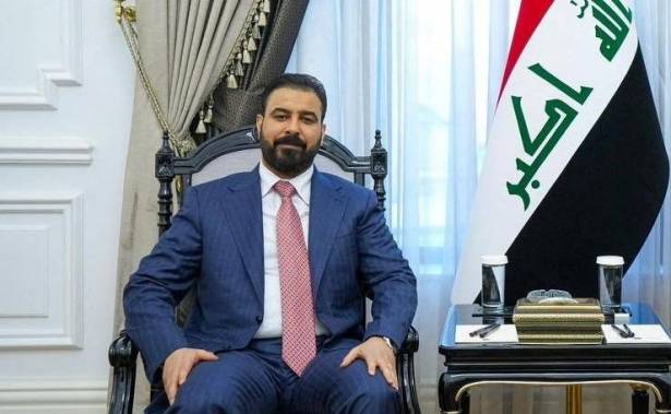 الزيدي يشكل لجنة لتنفيذ حصر السلاح بيد الدولة بعد قرارات الفصائل