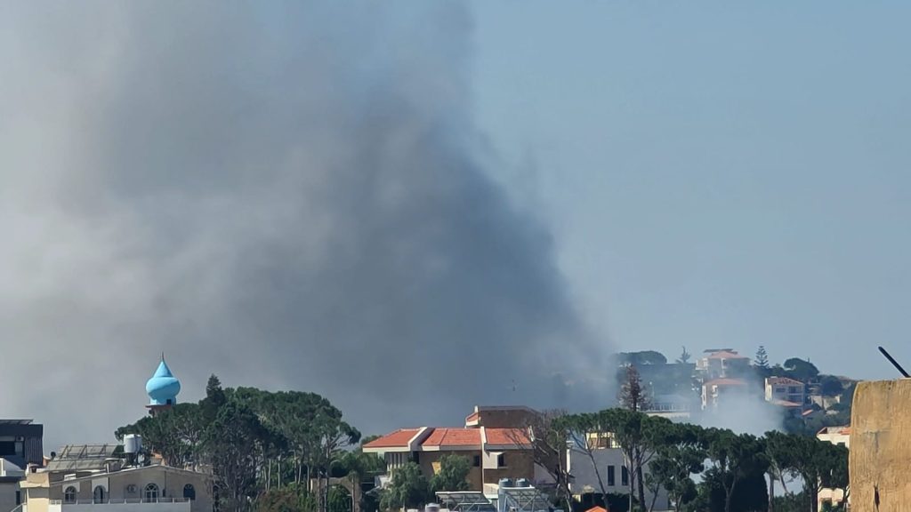Israeli Airstrikes Continue Despite Ceasefire in Southern Lebanon
