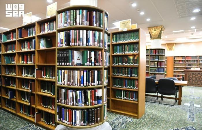 مكتبة المسجد النبوي ذاكرة علمية موثقة عبر القرون تستقبل ضيوف الرحمن بعد الحج